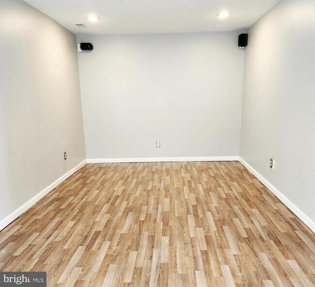 Building Photo - 2768 Fynamore Ln