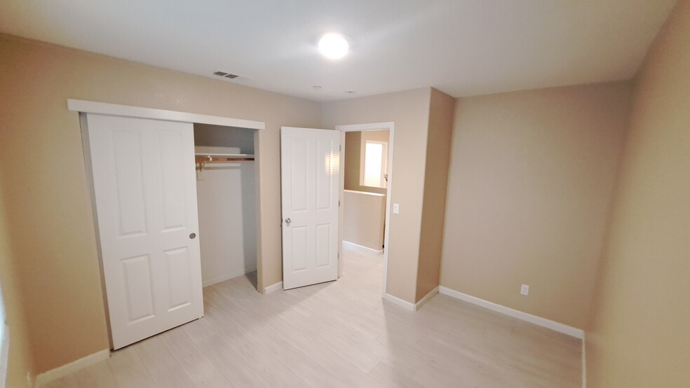 Building Photo - 120 Alboran Sea Cir