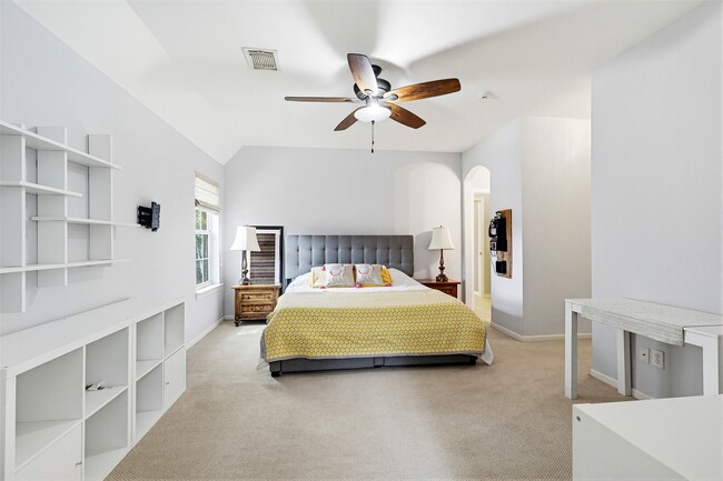 Building Photo - 3311 Charleston Ct