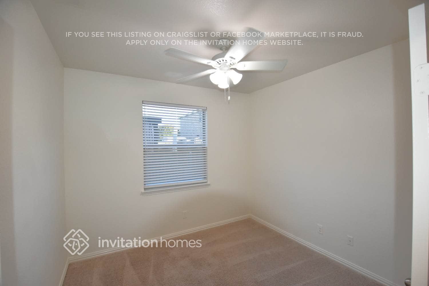 Building Photo - 1600 Quail Grove Dr