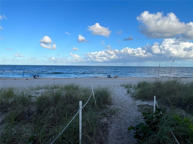 Building Photo - 1439 S Ocean Blvd