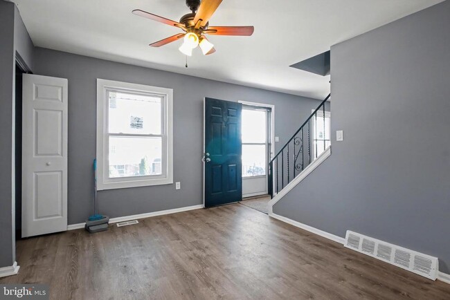 Building Photo - 1412 Whitpain Hills