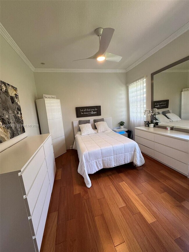 Building Photo - 15053 SW 40th St