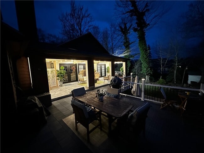 Building Photo - 112 Heather Ridge