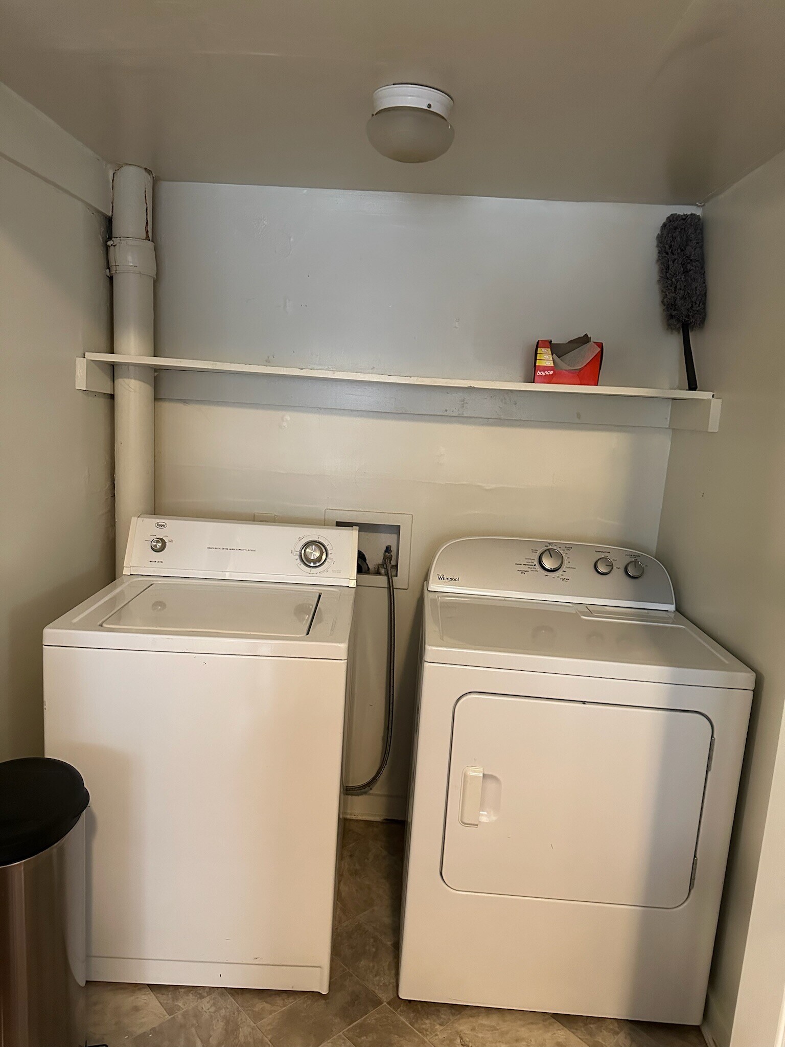 Washer/dryer - 805 Onslow St