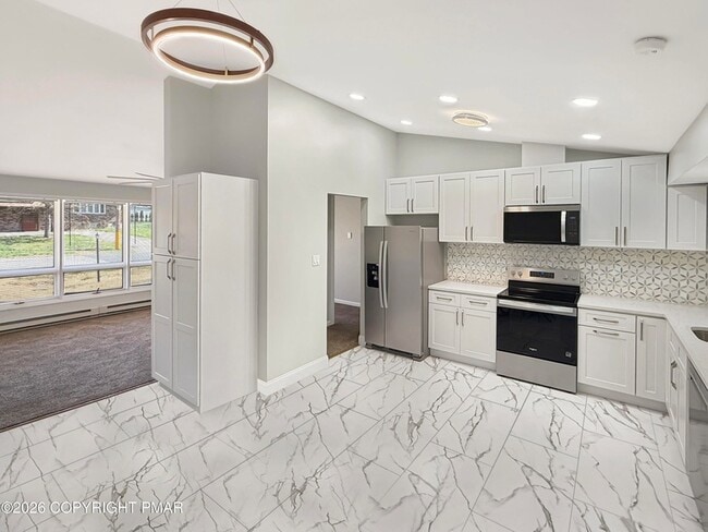 Building Photo - 308 Hemlock Ln