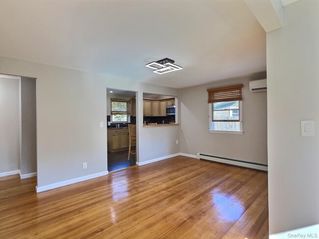 Building Photo - 31 Grove St