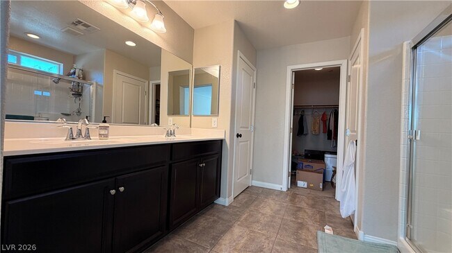 Building Photo - 61 Morning Mimosa Ct