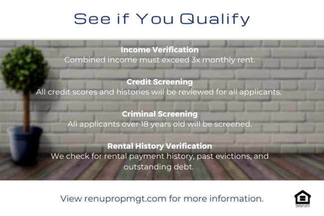 Building Photo - 2310 E 18th St Pl