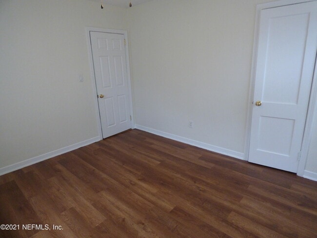 Building Photo - 5166 Camille Ave