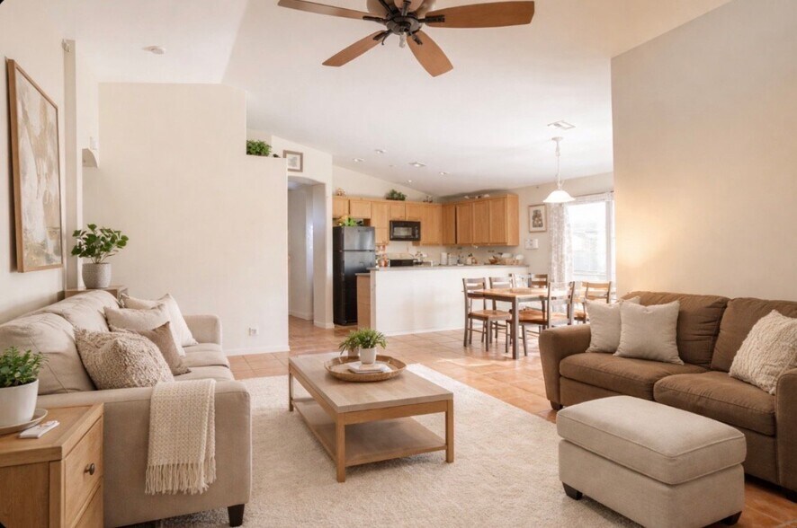 Building Photo - 7825 W San Miguel Ave