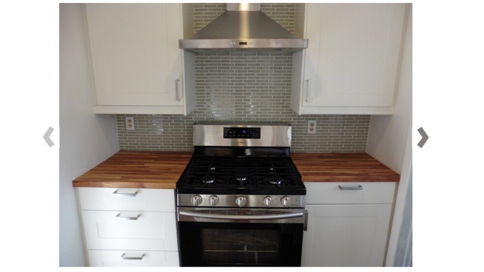 Building Photo - 3829 Glenfeliz Boulevard