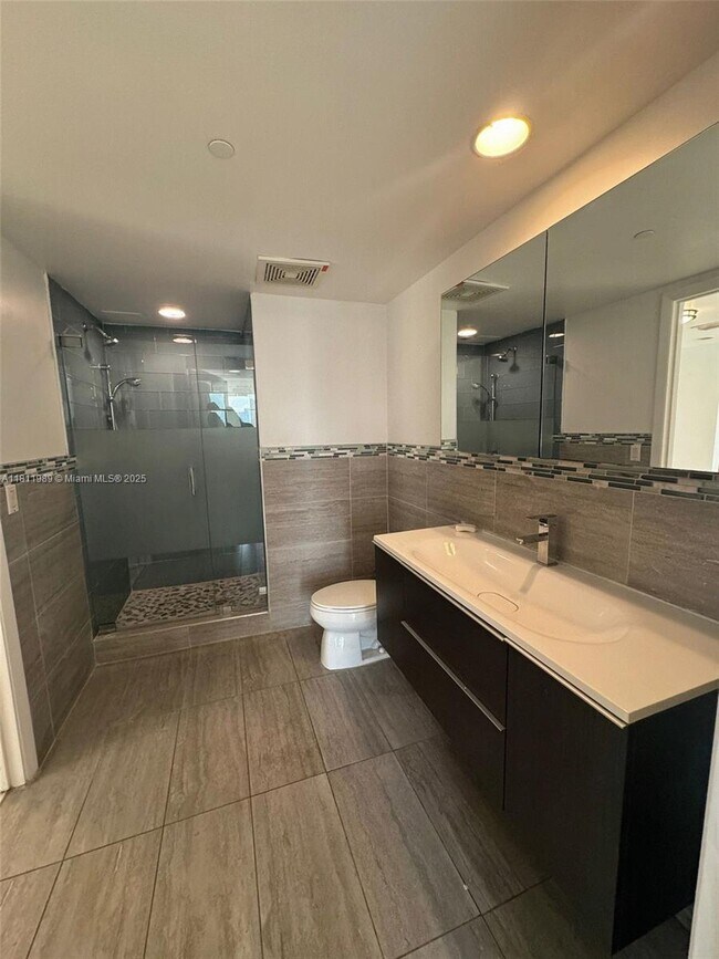 Building Photo - 50 Biscayne Blvd