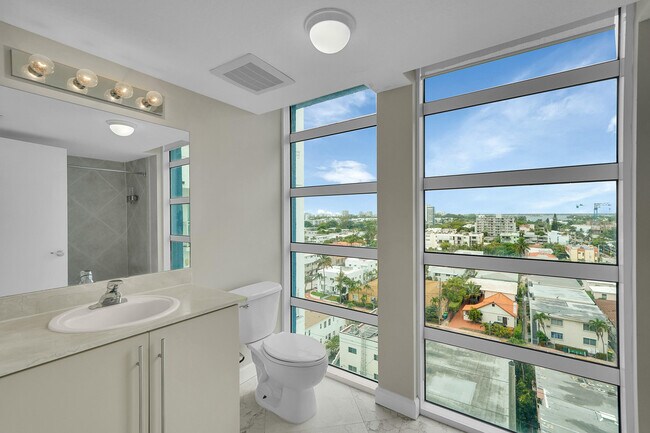 Building Photo - 7600 Collins Ave