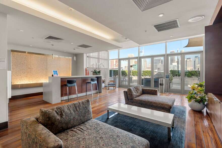 Building Photo - 1155 S Grand Ave