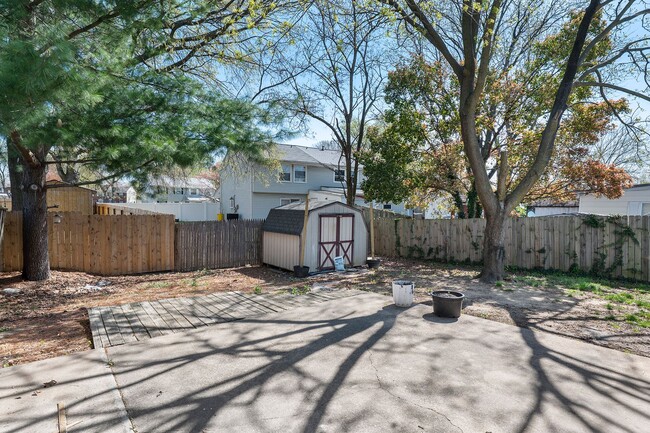 Building Photo - 3-Bedroom Home with Spacious Living and a ...