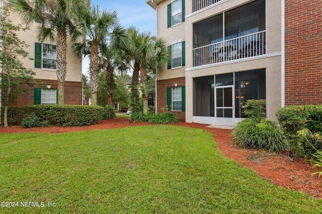 Building Photo - 785 Oakleaf Plantation Pkwy