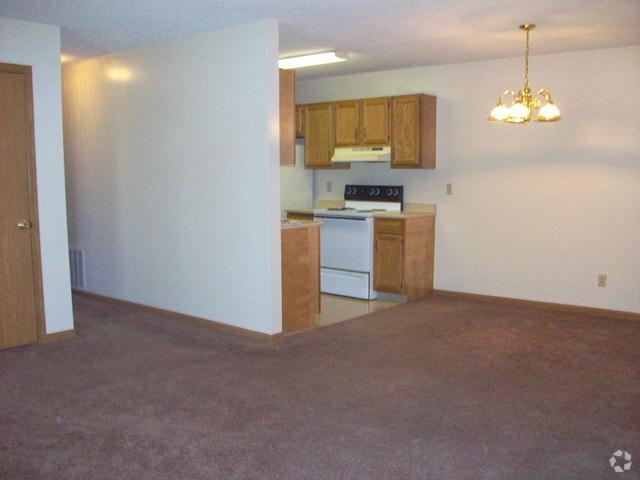 Dining Room - Roosevelt Commons