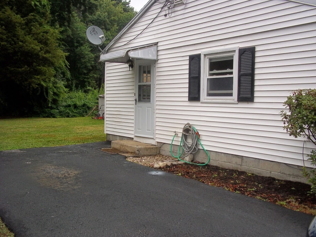 Parking - 33A Bridge St