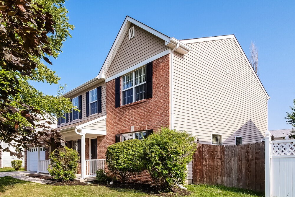 Building Photo - 10812 Middlebrook Ln