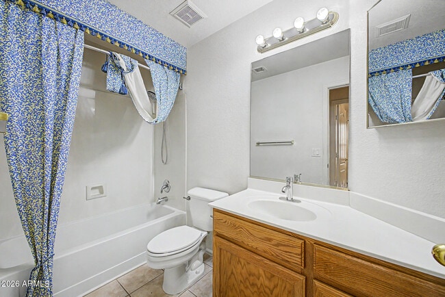 Building Photo - 3626 E Potter Dr