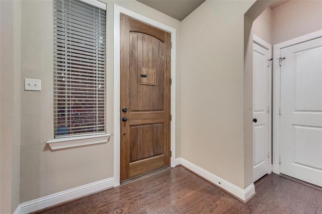 Building Photo - 1003 Brook Hollow Dr