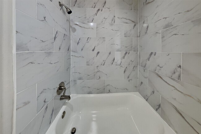 Building Photo - 20515 Rustic Rail Ct