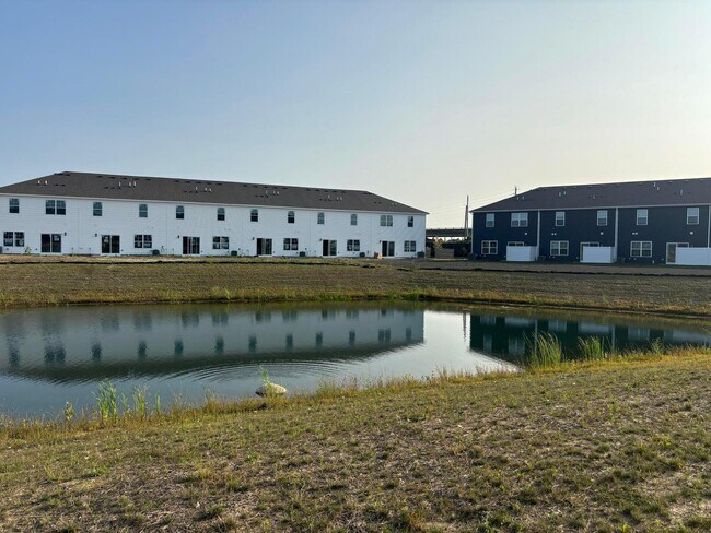 Building Photo - 6371 Marinelli Dr N