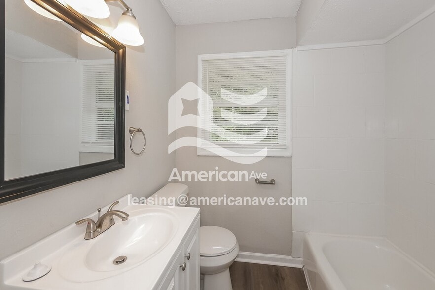 Building Photo - 5631 Mill Branch Rd