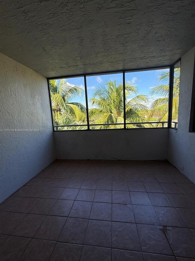 Building Photo - 8335 SW 152nd Ave