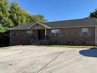 Building Photo - 5036 Willoway Dr