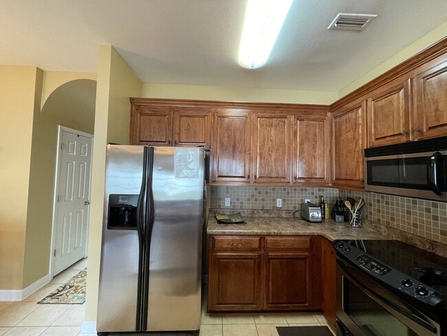Building Photo - Eagle Landing Subdivision -