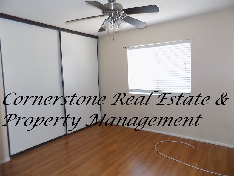 Building Photo - 13716 Searson Dr
