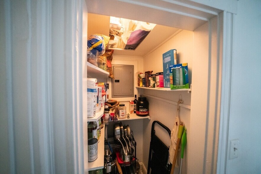 Building Photo - 43 Selkirk Rd