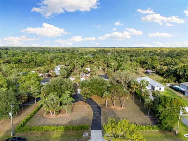 Building Photo - 1020 19th St SW