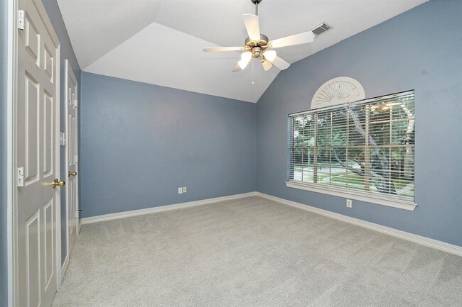 Building Photo - 22211 Mission Hills Ln