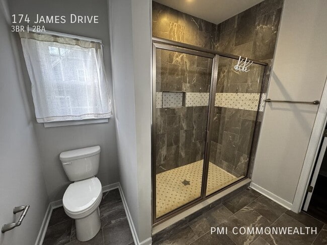 Building Photo - 174 James Dr