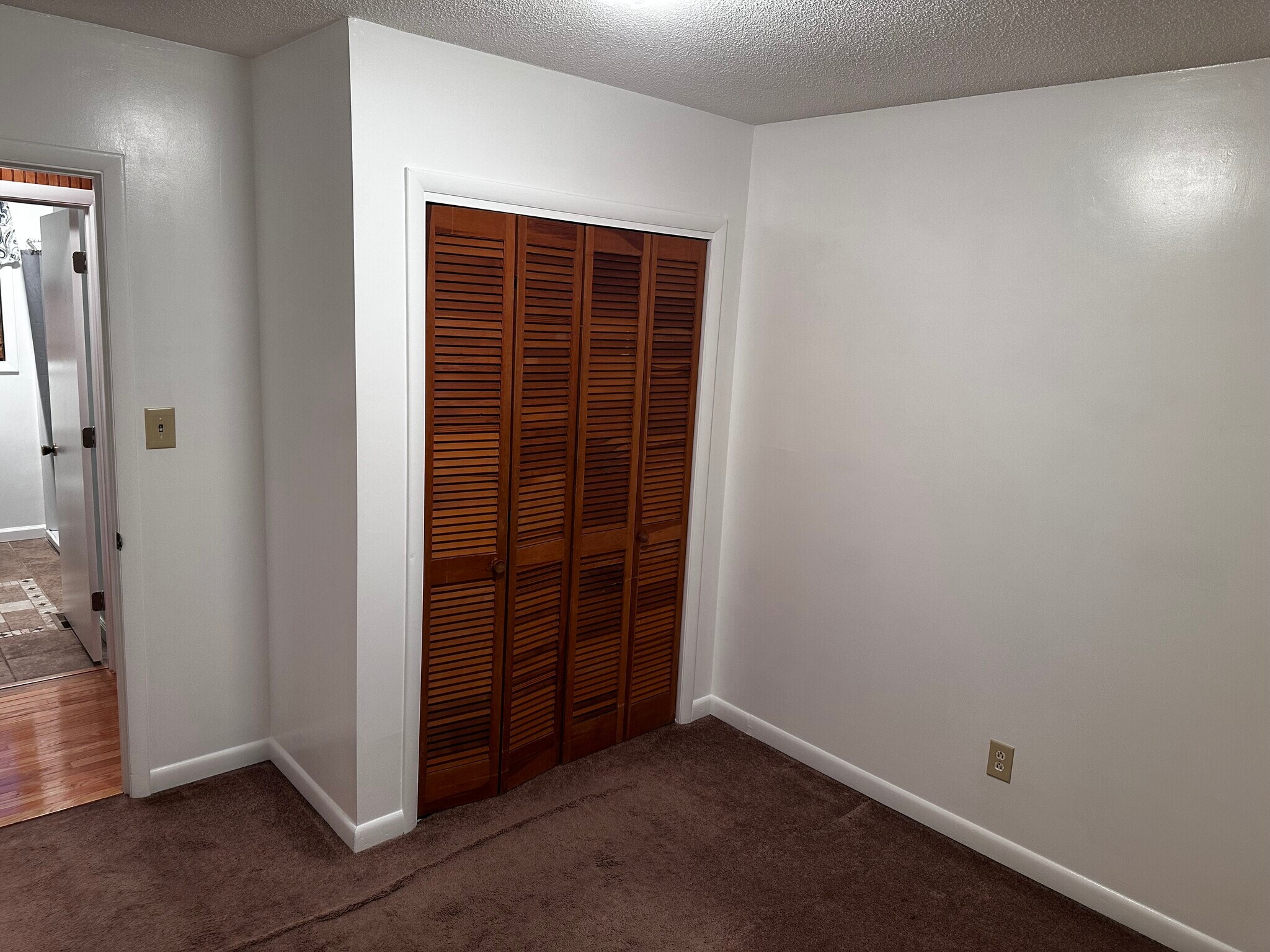 Building Photo - 3540 Wandering Ln NE