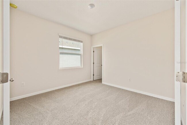 Building Photo - 5253 NW 43rd Ln Rd