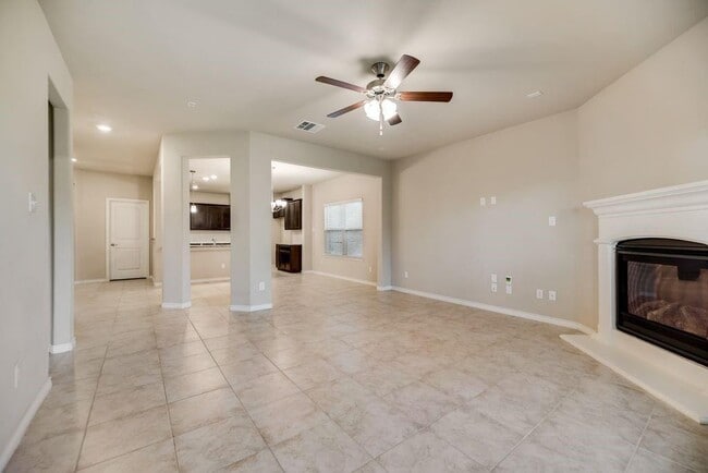 Building Photo - 10129 Leander Pl