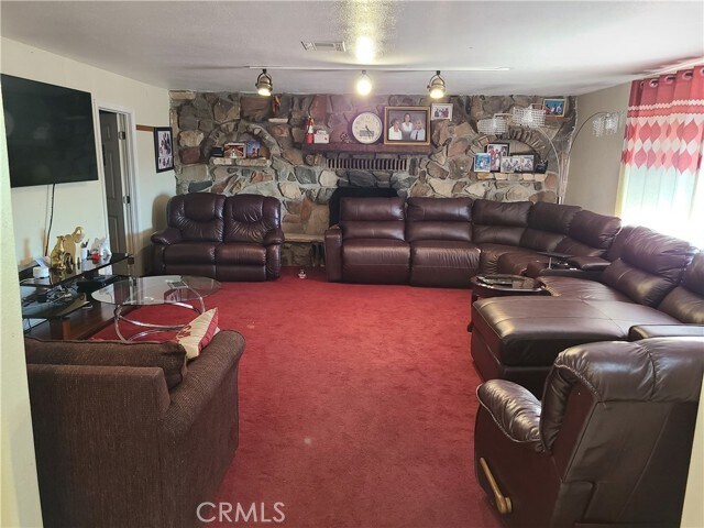 Building Photo - 11685 Holmes Ave