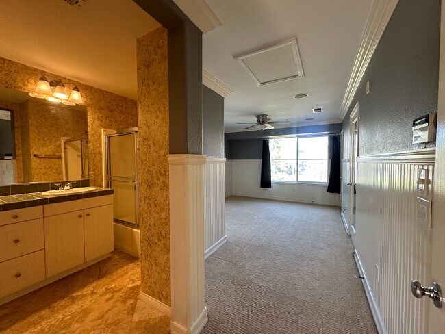 Building Photo - 8732 Esplanade Park Ln