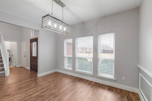 Building Photo - 3105 Cantura Dr