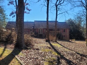 Building Photo - 3943 Braselton Hwy