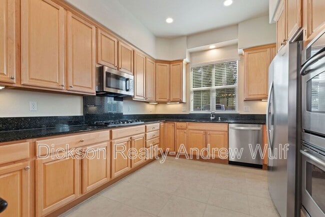 Building Photo - 2245 Heavenly View Trail