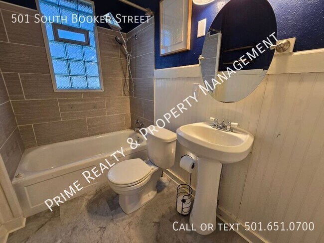 Building Photo - 501 S Booker St