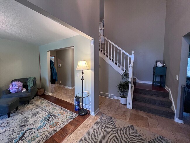 Building Photo - Furnished Rental in Lake Bella Vista – $3,700/Month