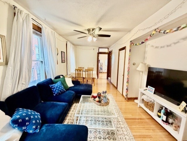 Building Photo - 11 Foster St