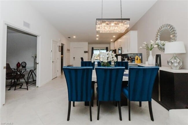 Building Photo - 5427 Double Eagle Cir