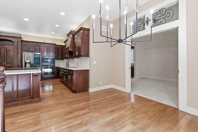 Building Photo - 9638 Zarda Dr